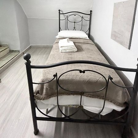 Pontenuovo 6E8 House Napoli Esterno foto